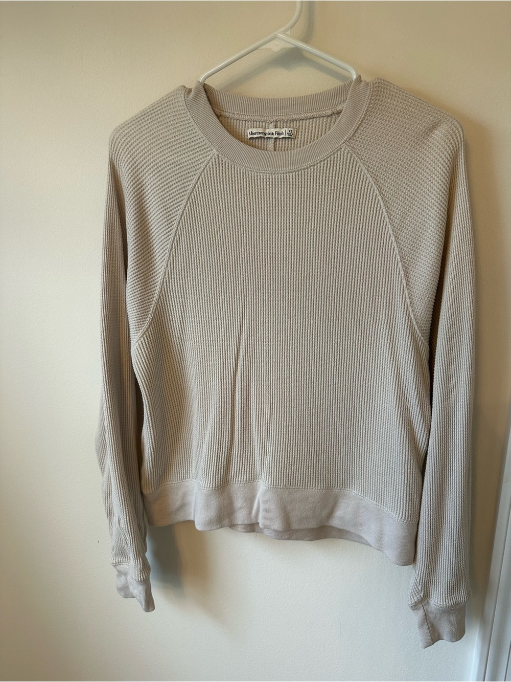Abercrombie Light Beige Waffle Knit Long Sleeve Pullover